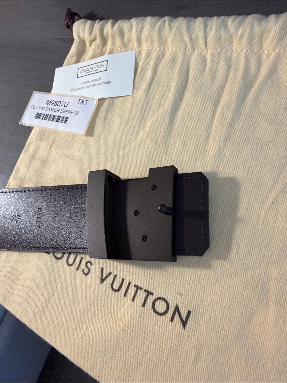 Louis Vuitton Brown Damier Belt with LV monogram Buckle - Picture 6 of 7